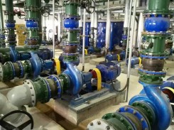 清水離心泵使(shi)用現場